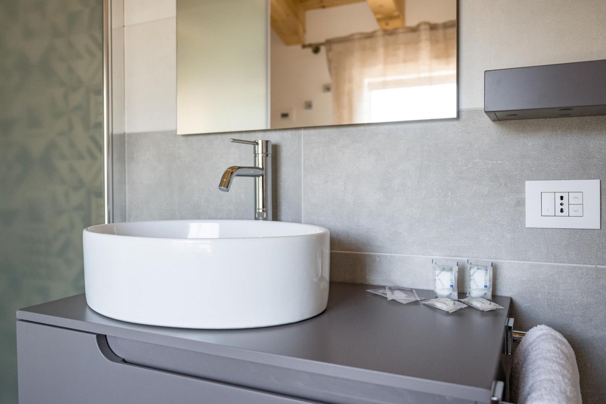 Fienile Nonna Elide Hotel Altivole  Ngoại thất bức ảnh